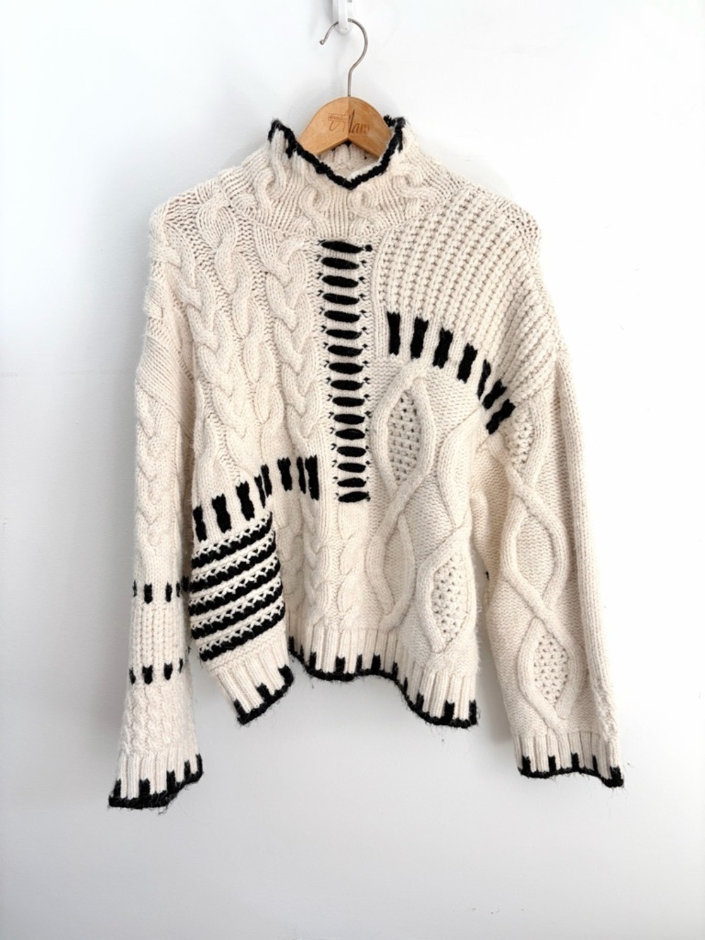Zara - Sculptural Cable Knit Sweater - Oversized Cropped - Rare Style - Size M